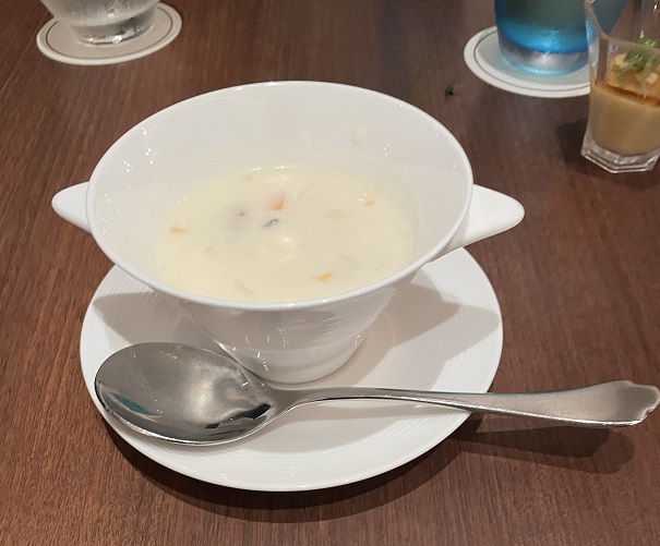 S.DININGスープ