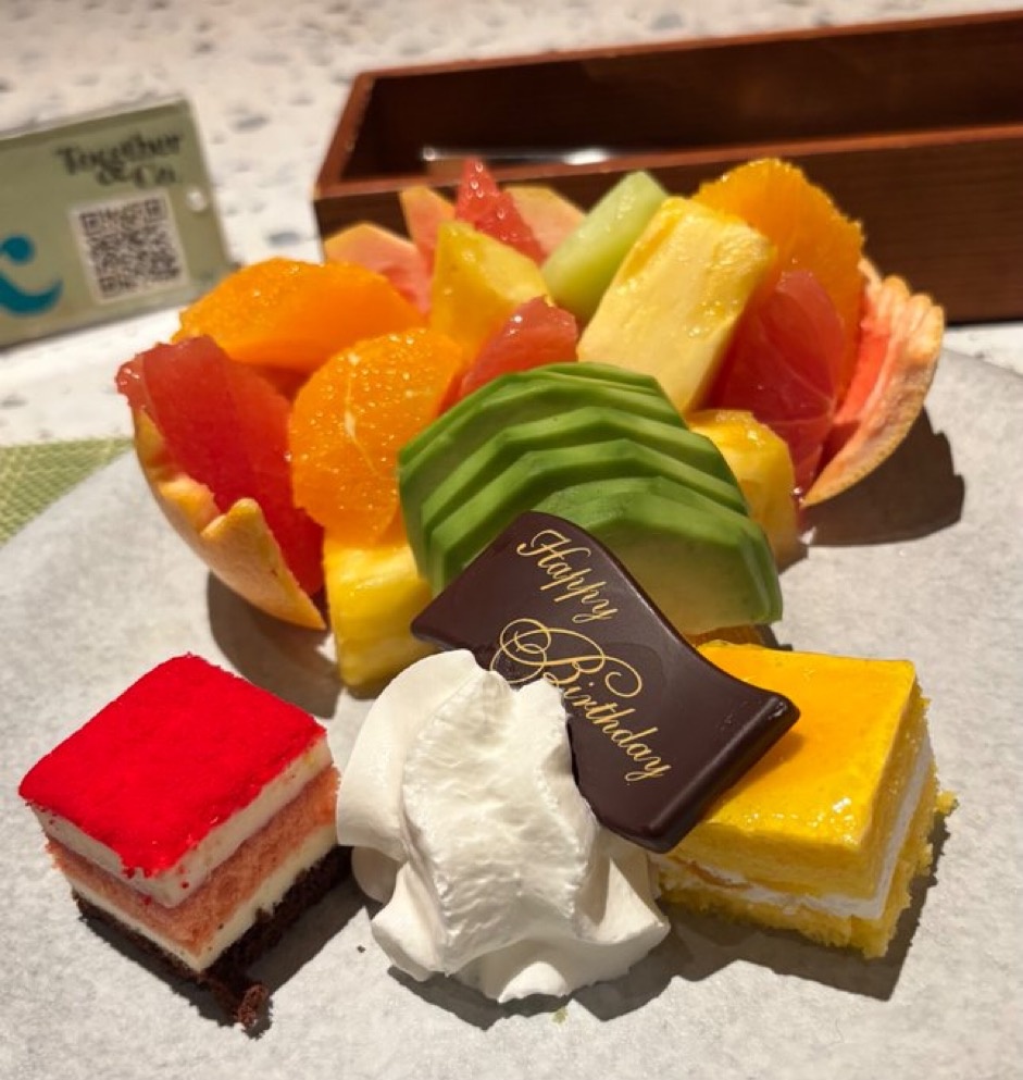 ヒルトン・ガーデン・イン京都四条烏丸HPCJ2025年12月お誕生日ケーキ