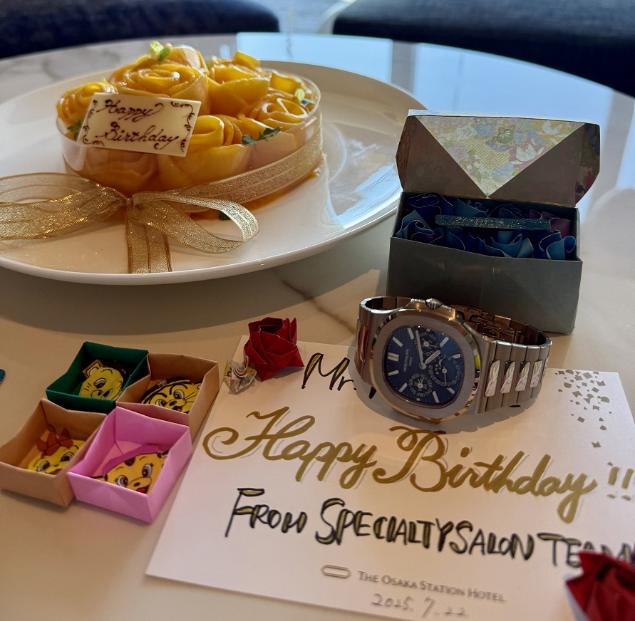 大阪ステーションホテル/マンゴーローズケーキ