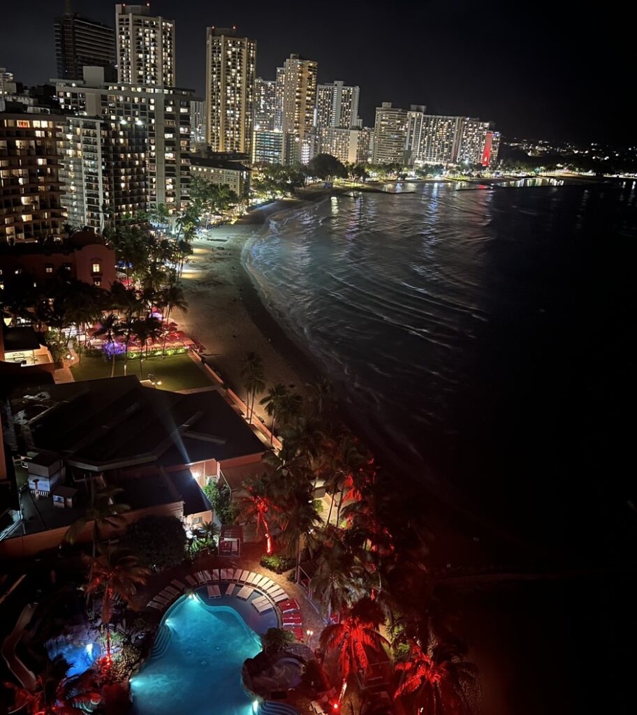 ダイヤモンドヘッドの夜景