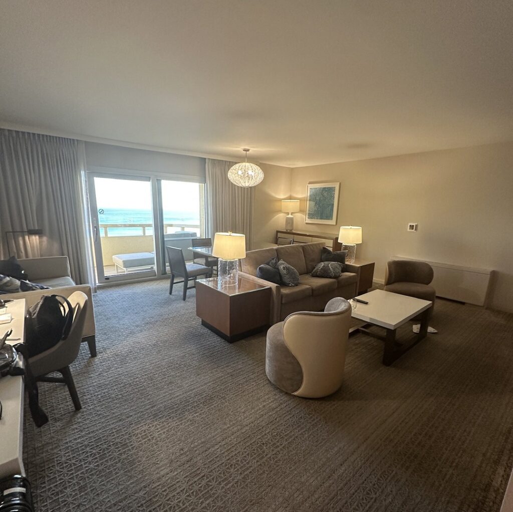 カイオーシャンスイートのリビング