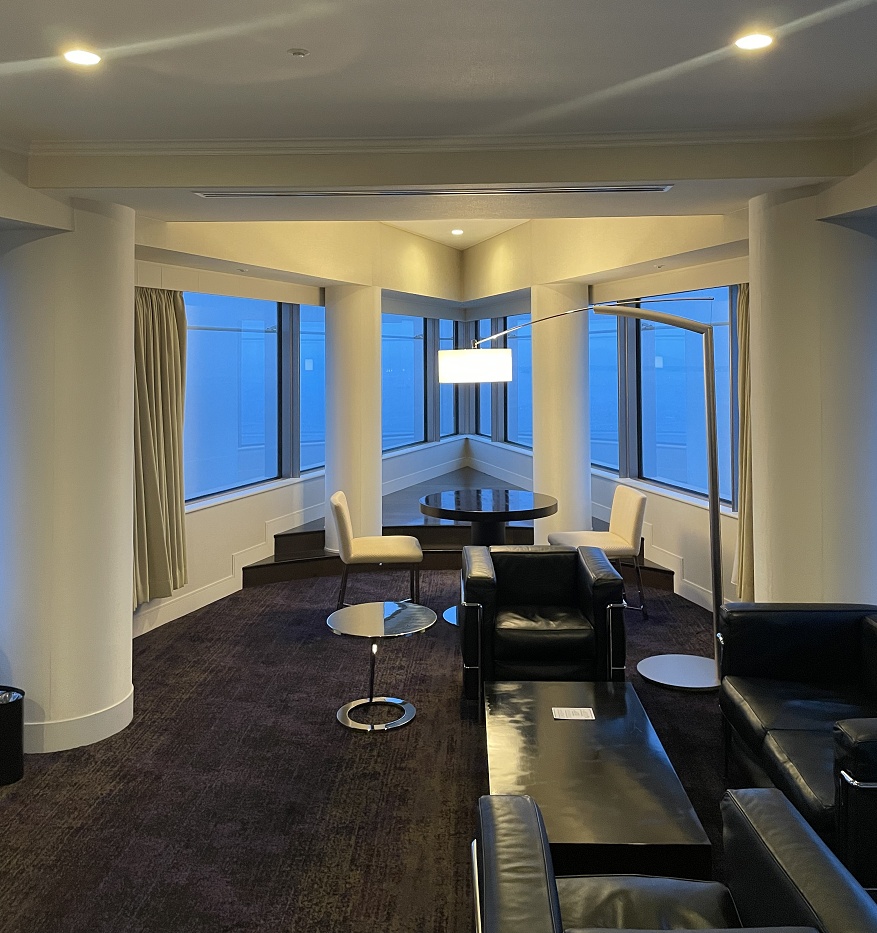 パノラミックスイート2階建ての夜景