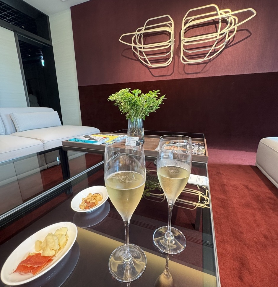 シャンパンとフィンガーフード