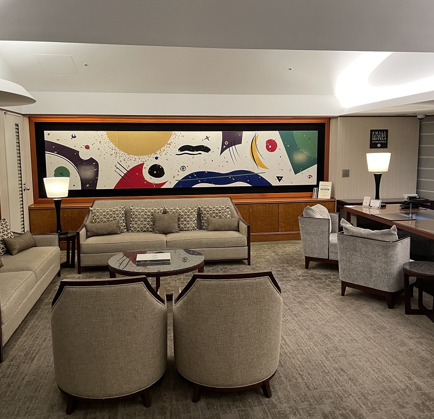 フロントカウンター