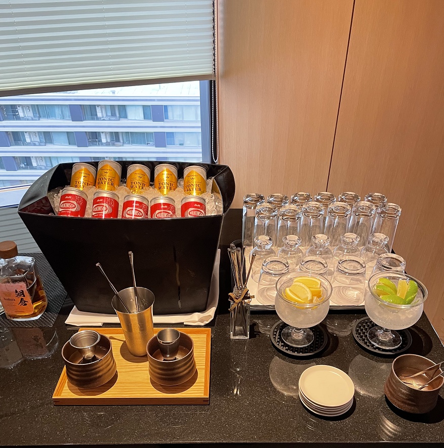 トニックウォーター・炭酸・レモン・ライム