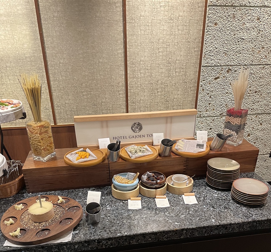 チーズコーナー