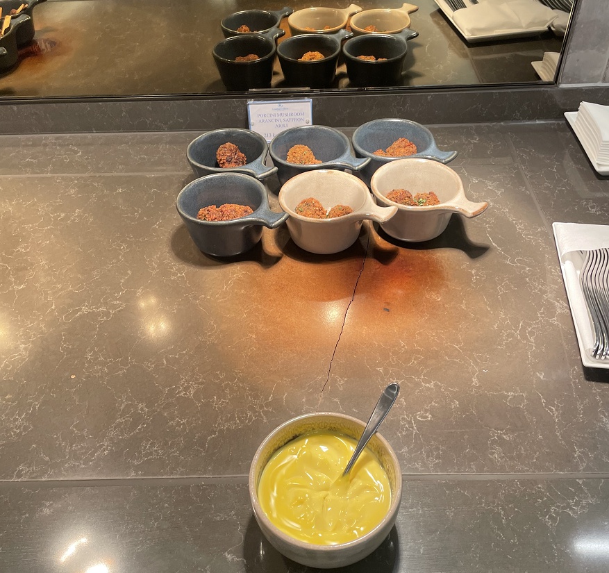 ホットミールとマスタード