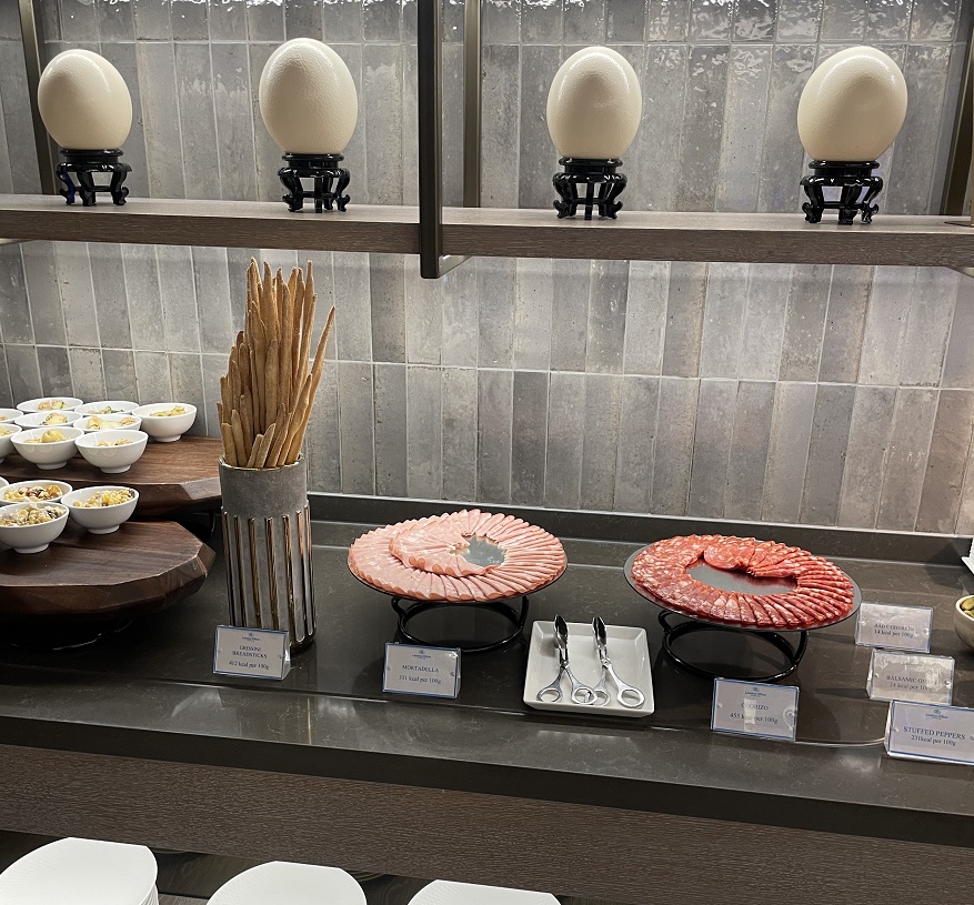 サラダ・ハム・サラミ