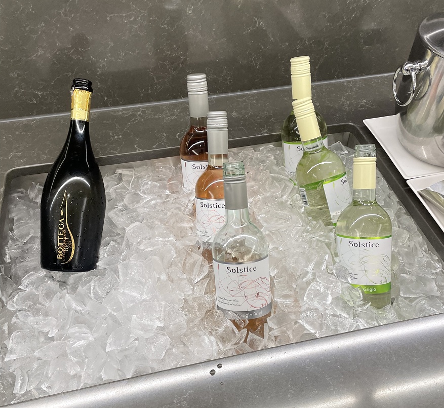 ボッテガ ヴィーノ デイ ポエーティ ブリュット/スパークリングワイン