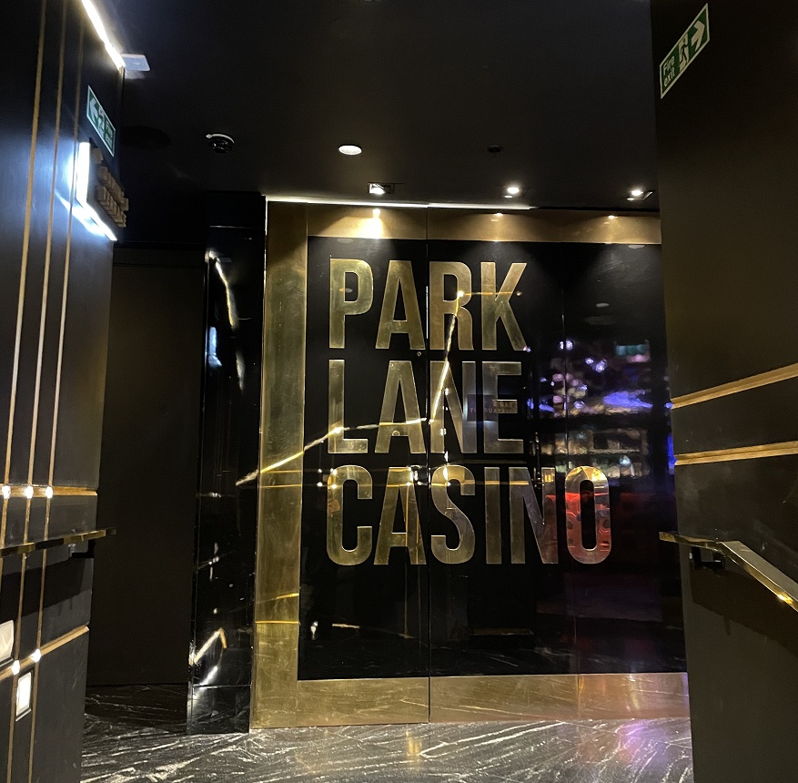 パークレーンカジノ