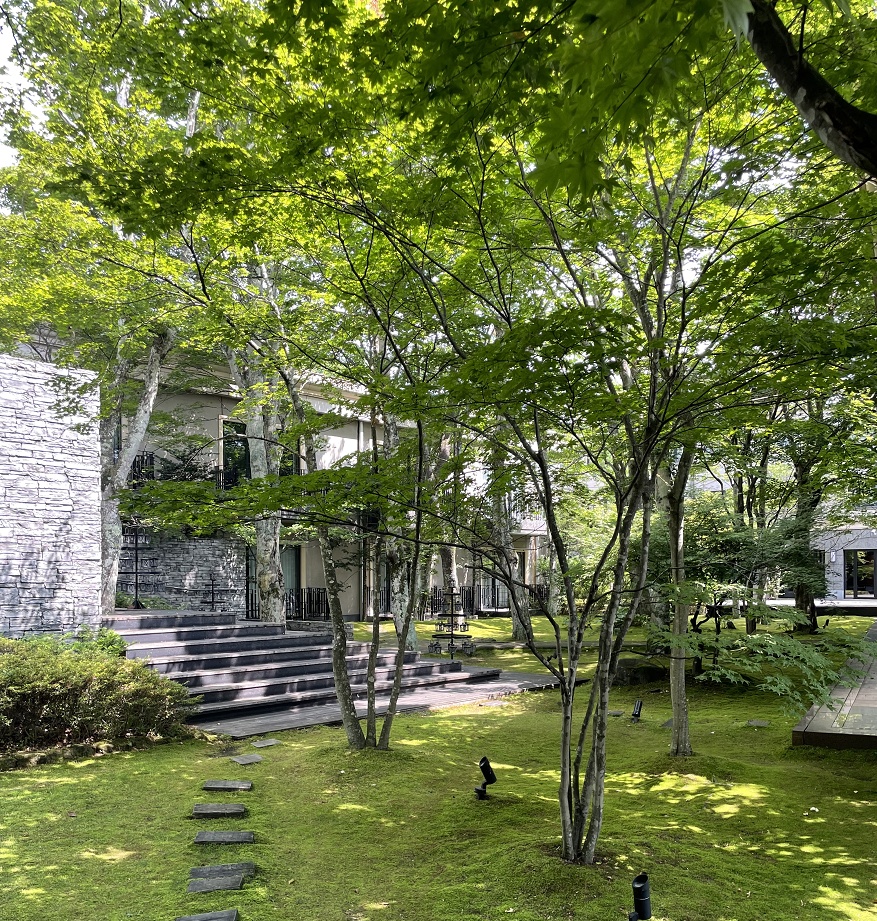 コートヤード/中庭