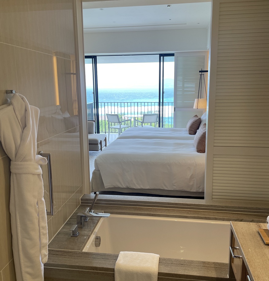 オーシャンビューバス