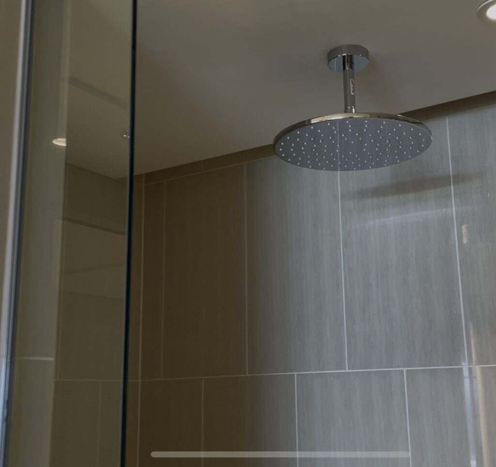 ヘッドシャワー/レインシャワー