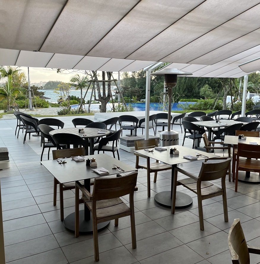 オールデイダイニング ハウス ウィズアウト キー(朝食会場)のテラス