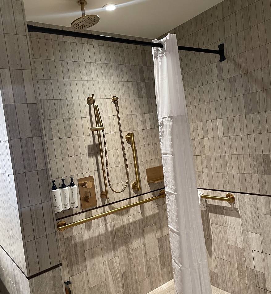 シャワールーム