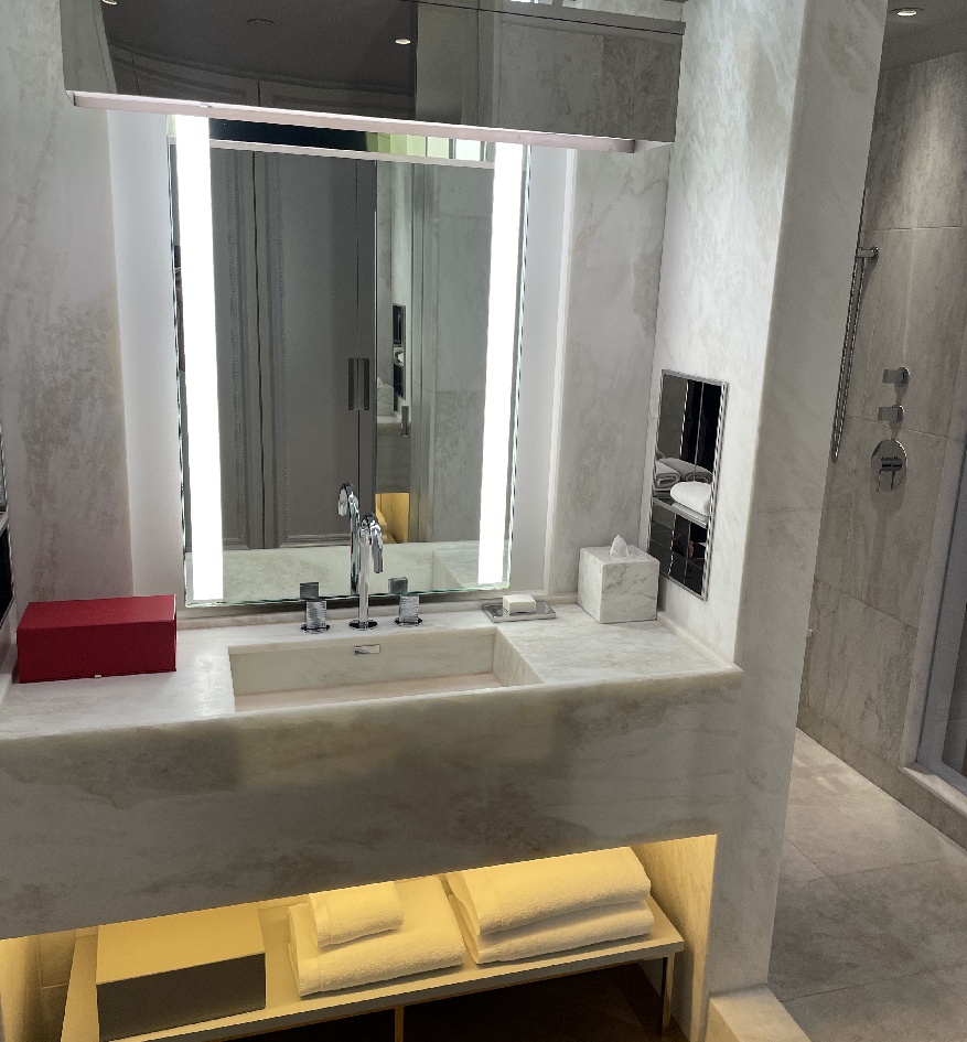 パウダールーム