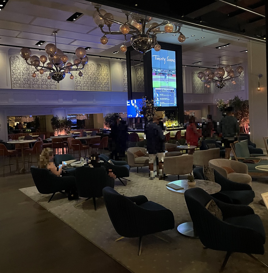 ロビーラウンジ