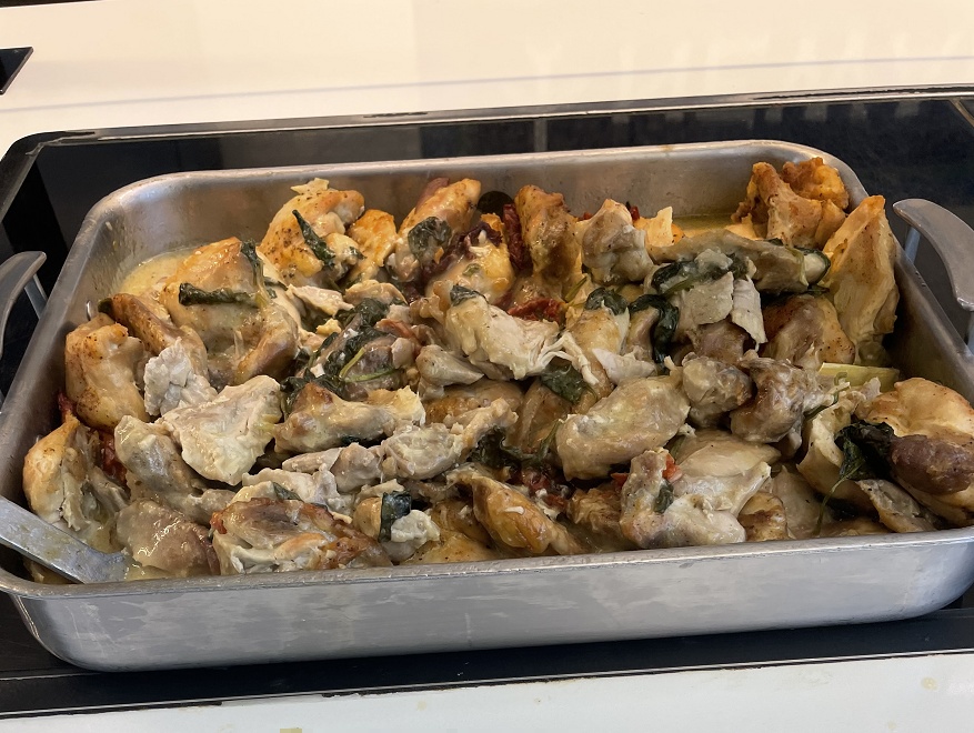 イタリア風のローストチキン