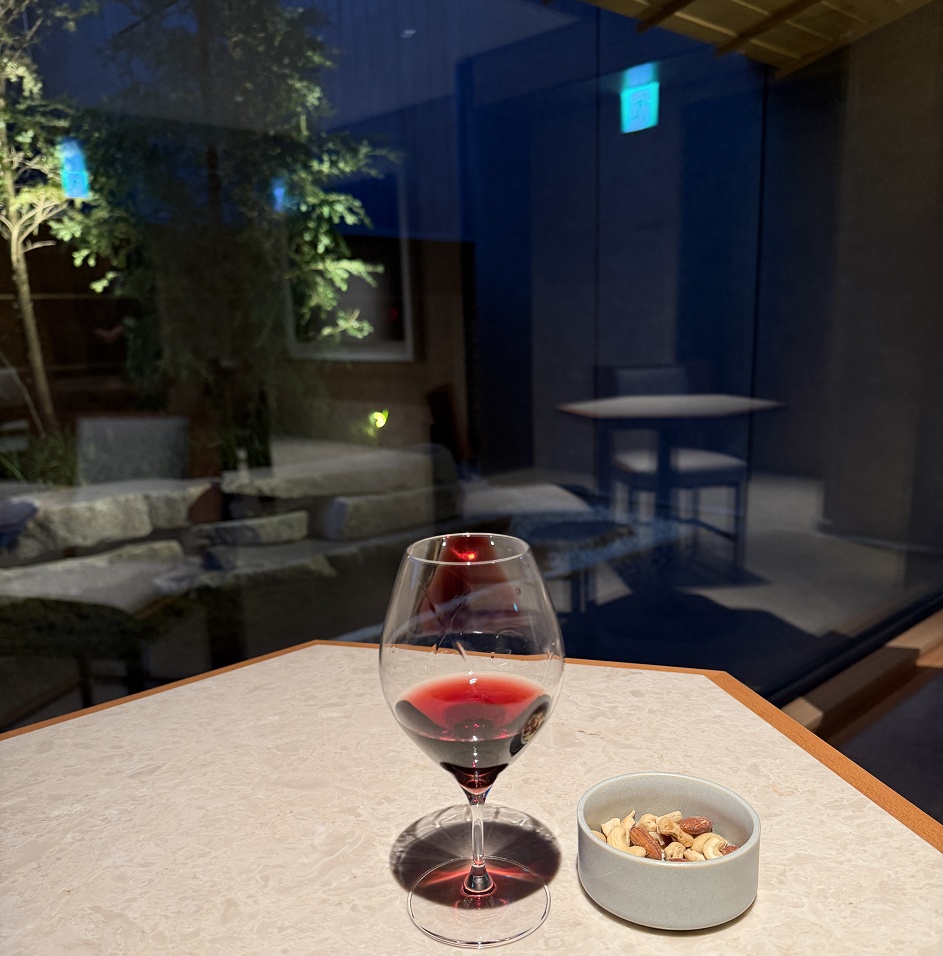 赤ワイン・ミックスナッツ