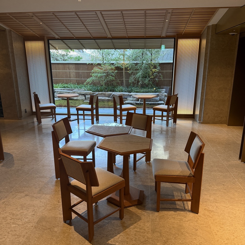 宿泊者ラウンジ