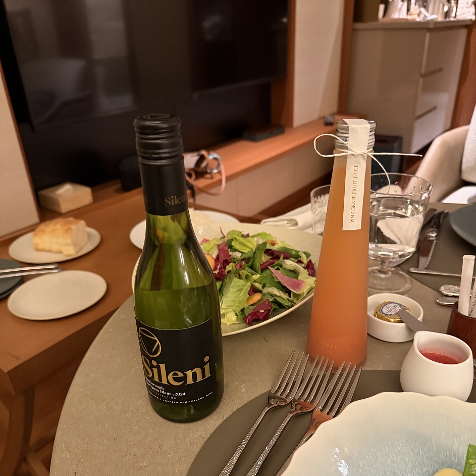 白ワインとピンクグレープフルーツジュース