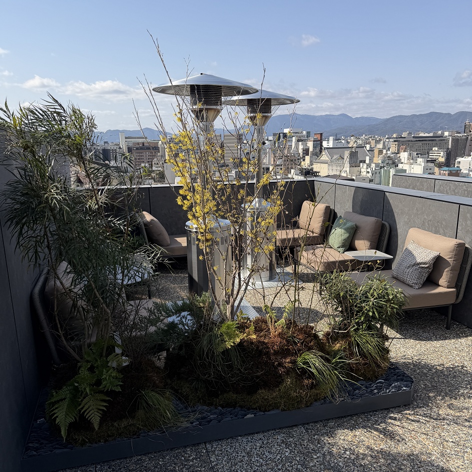 ザ・ルーフトップバー