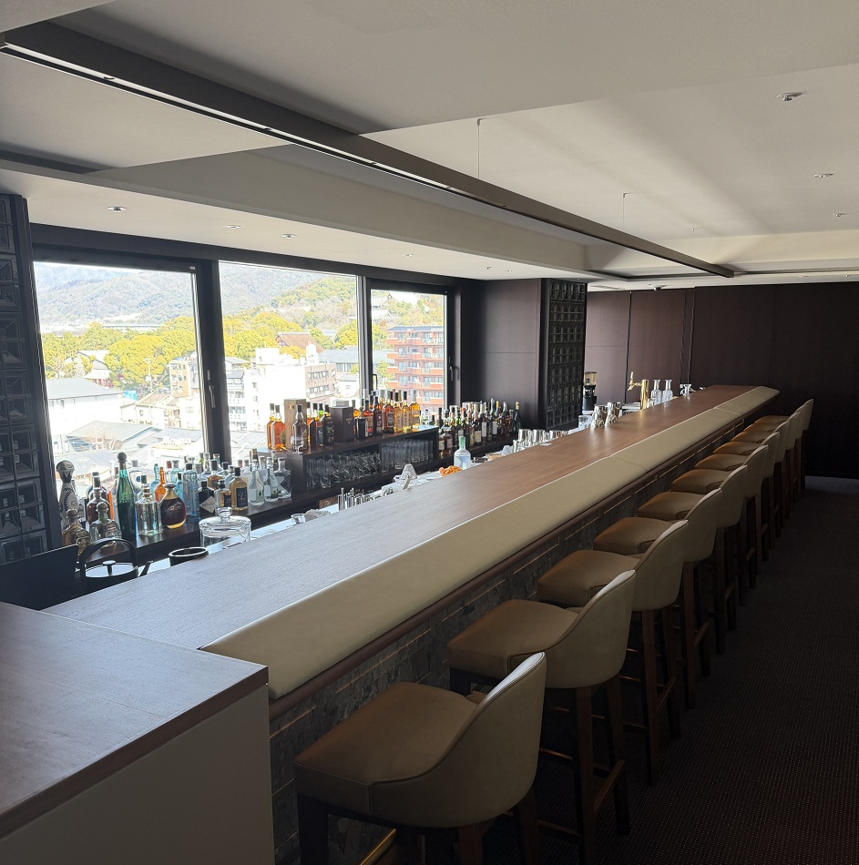 オールドインペリアルバーのカウンター